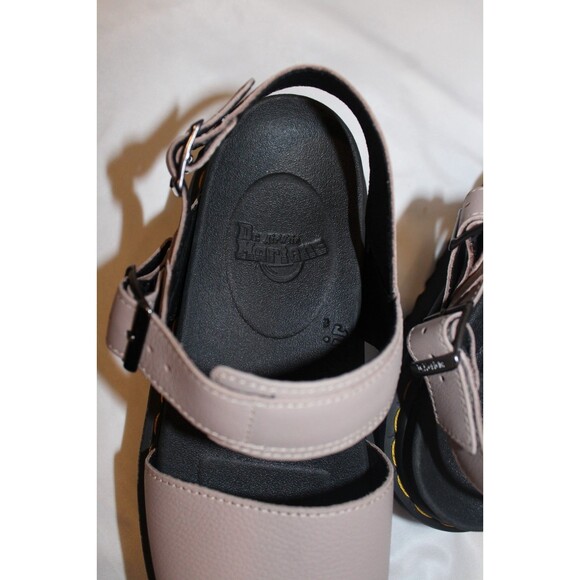 DR MARTENS WOMEN'S VOSS QUAD PLATFRORM LEATHER SANDALS SZ 10 NWOB - Picture 4 of 6
